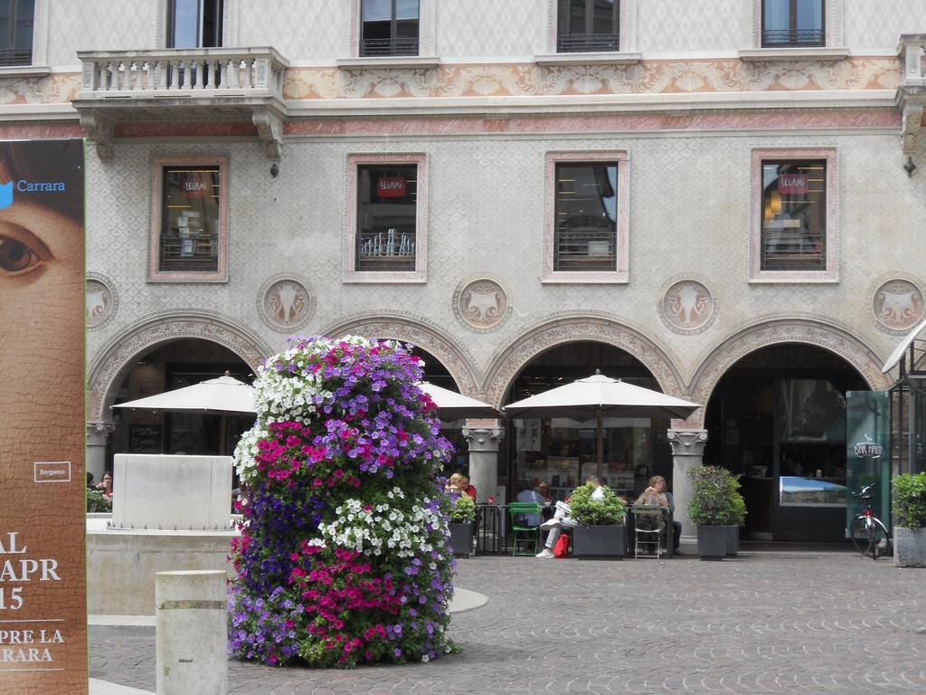 Apartment Bergamo Centro Storico Eksteriør bilde